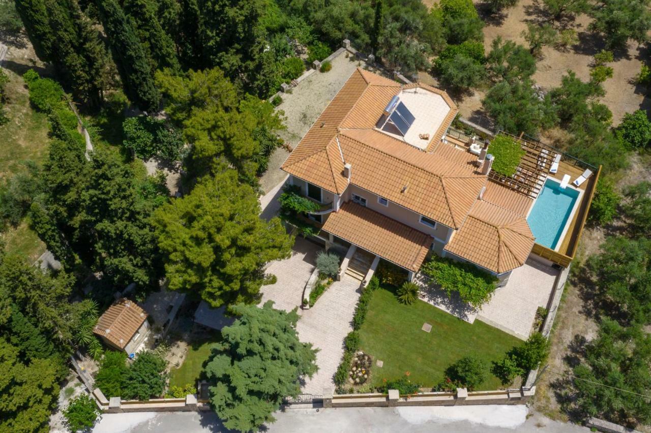 Ethereal Villa Mouzákion Exteriér fotografie